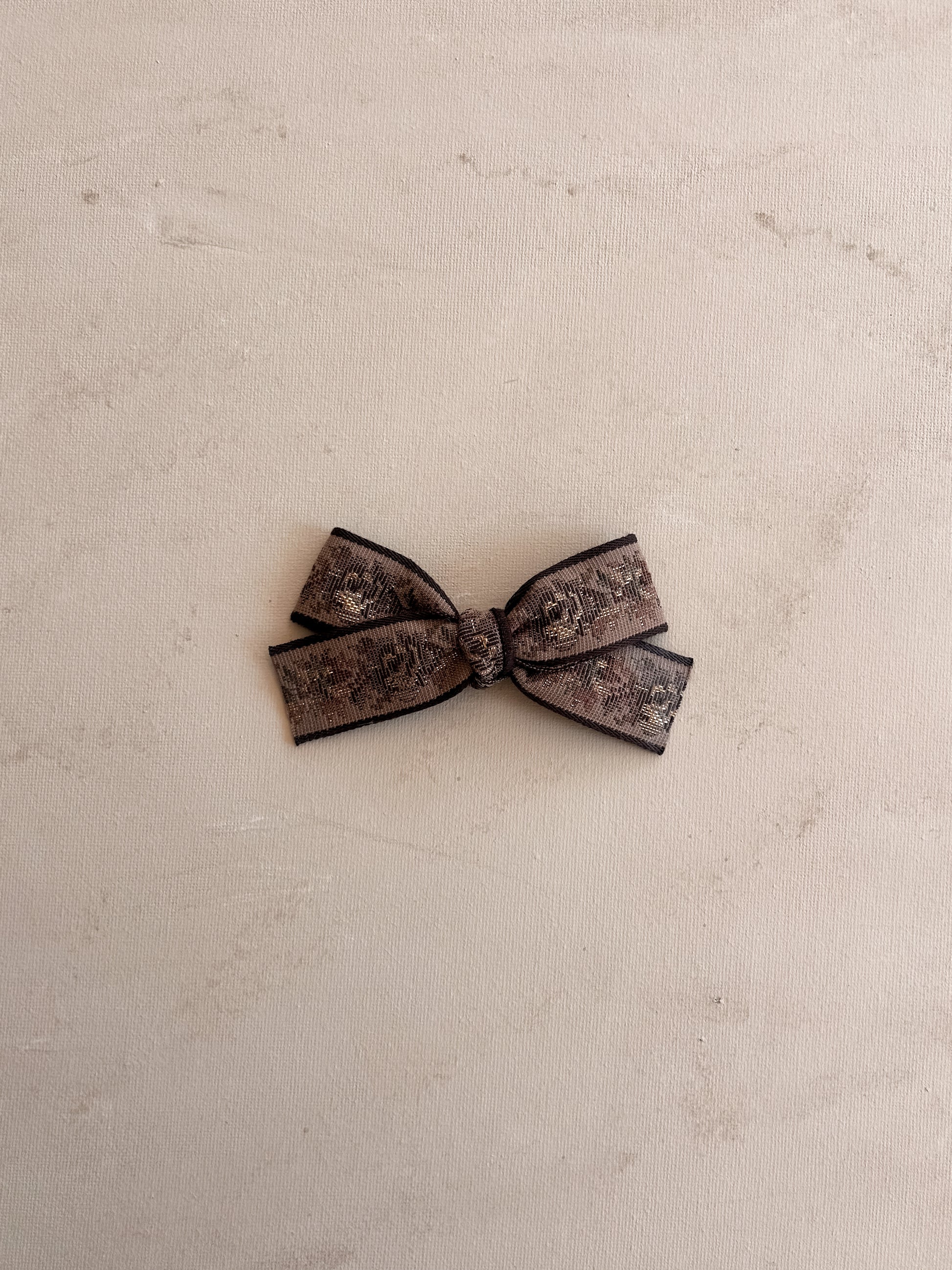Classic Ribbon Bow Clip || Maple