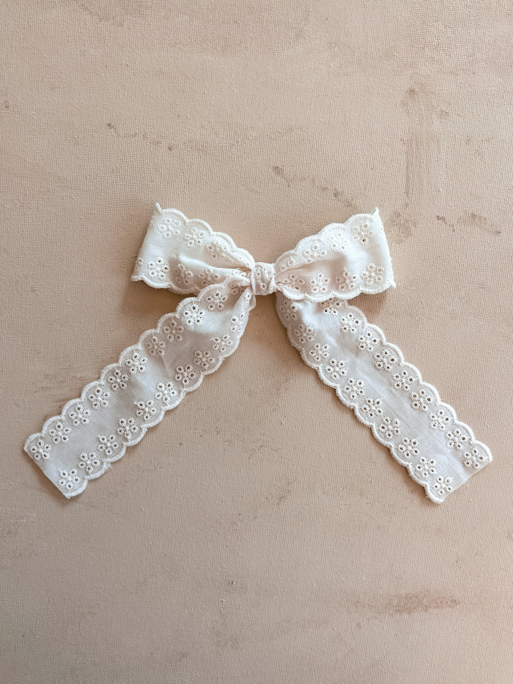 Oversized Ribbon Bow Clip || Evette