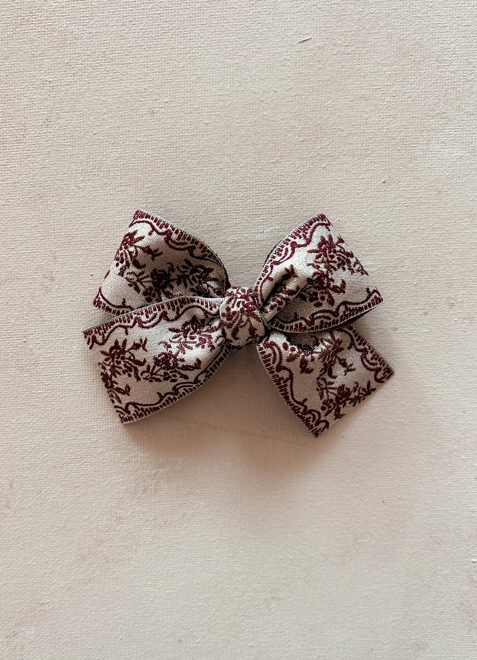 Ribbon Bow Clip || Doux