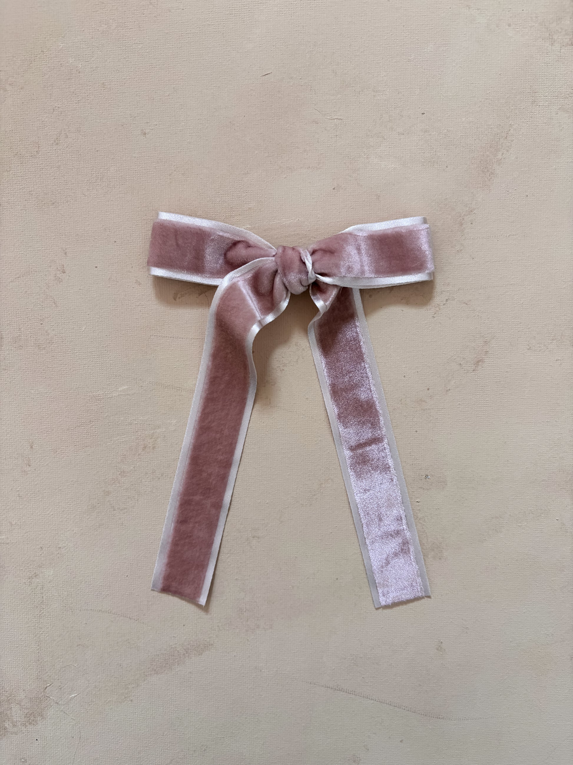 Oversized Ribbon Bow Clip || Dove