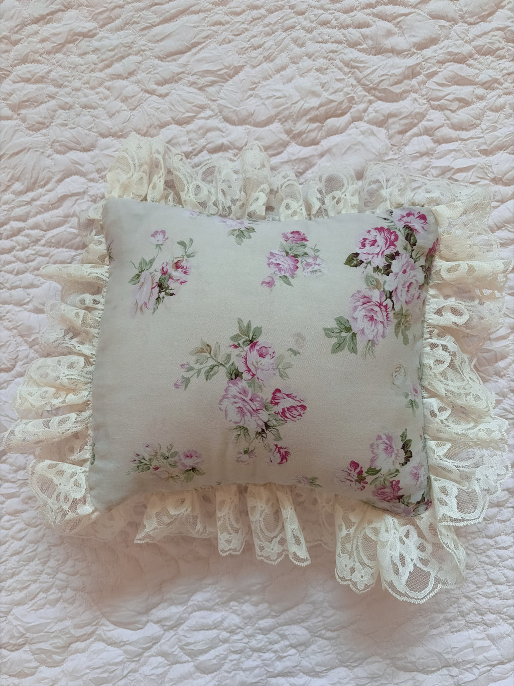Handcrafted Throw Pillow w/ Ruffles || Parfum