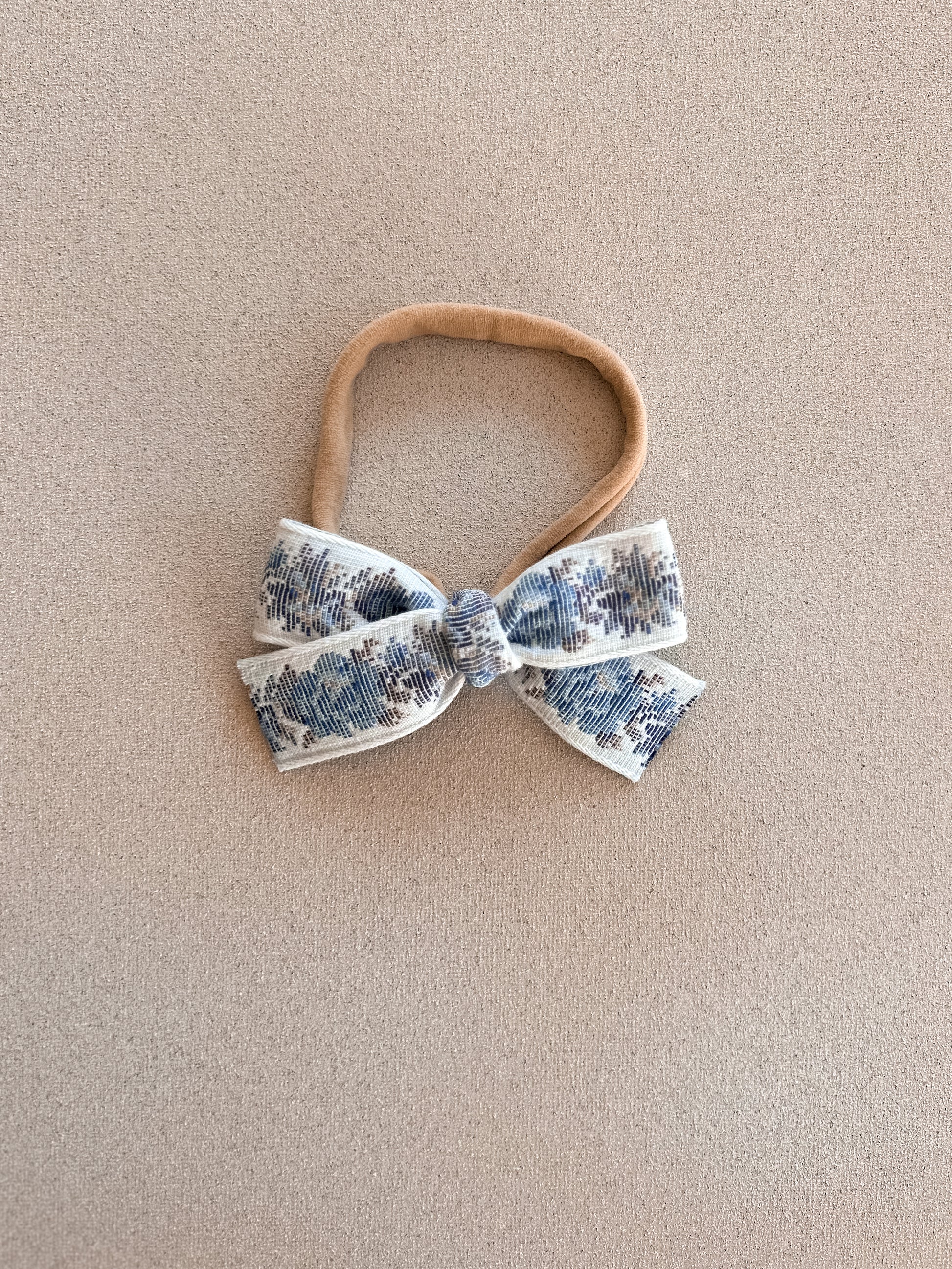 Petite Classic Ribbon Bow Band || Blue Floral Tapestry