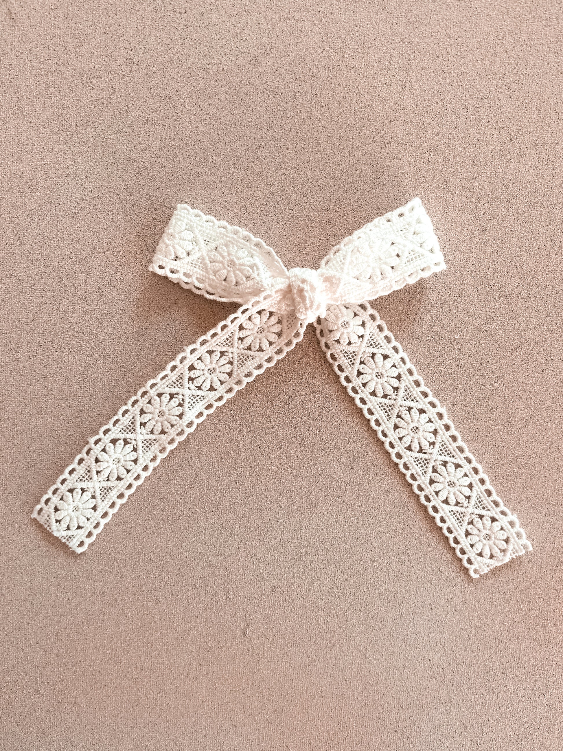 Oversized Ribbon Bow Clip || White Daisy Crochet
