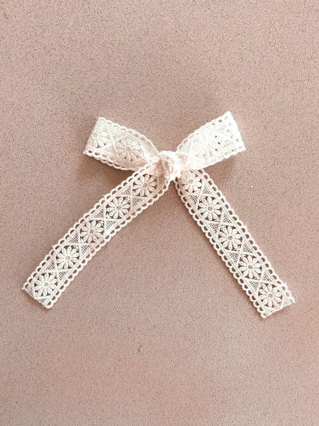 Oversized Ribbon Bow Clip || White Daisy Crochet