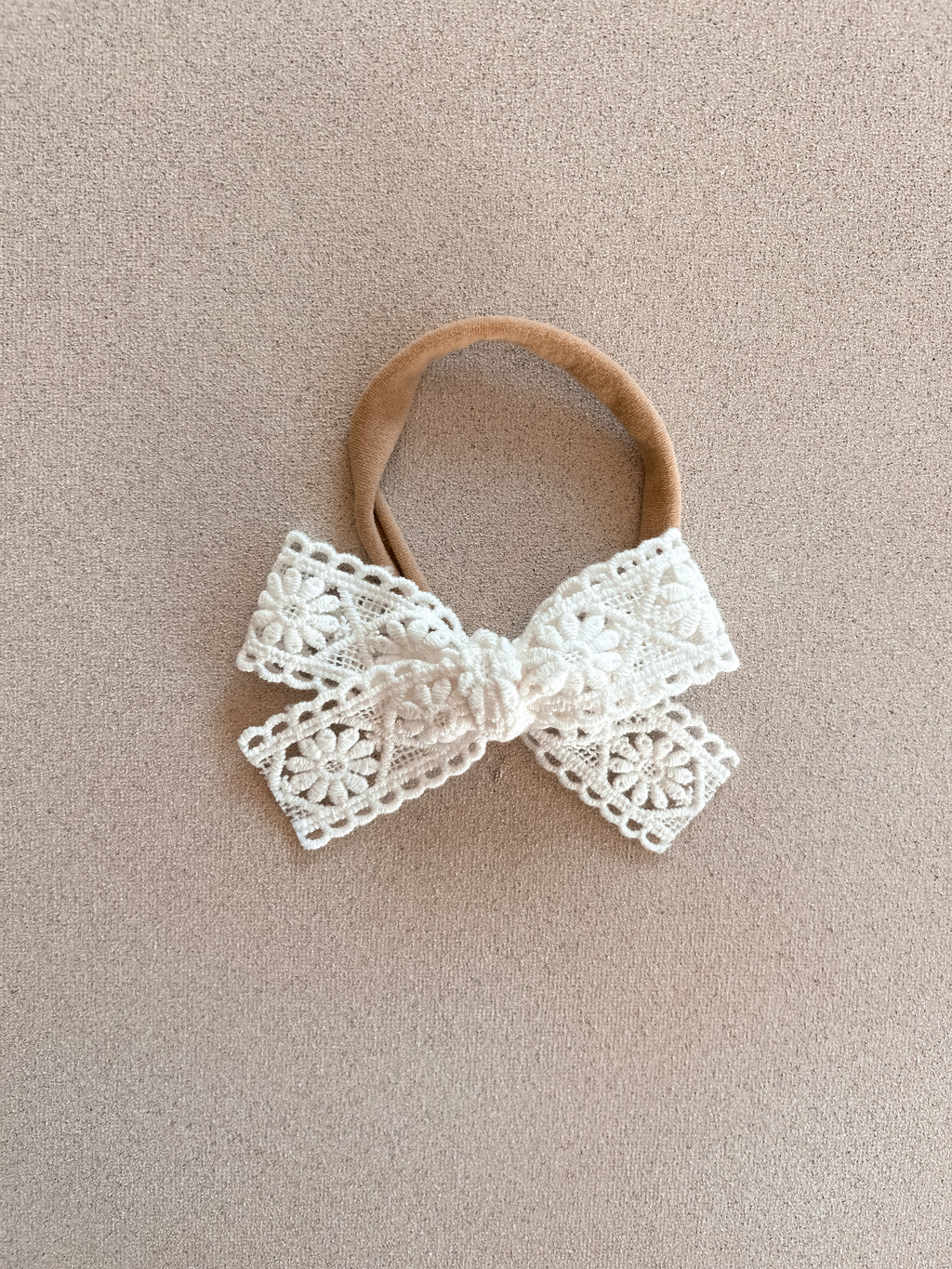 Petite Classic Ribbon Bow Band || White Daisy Crochet