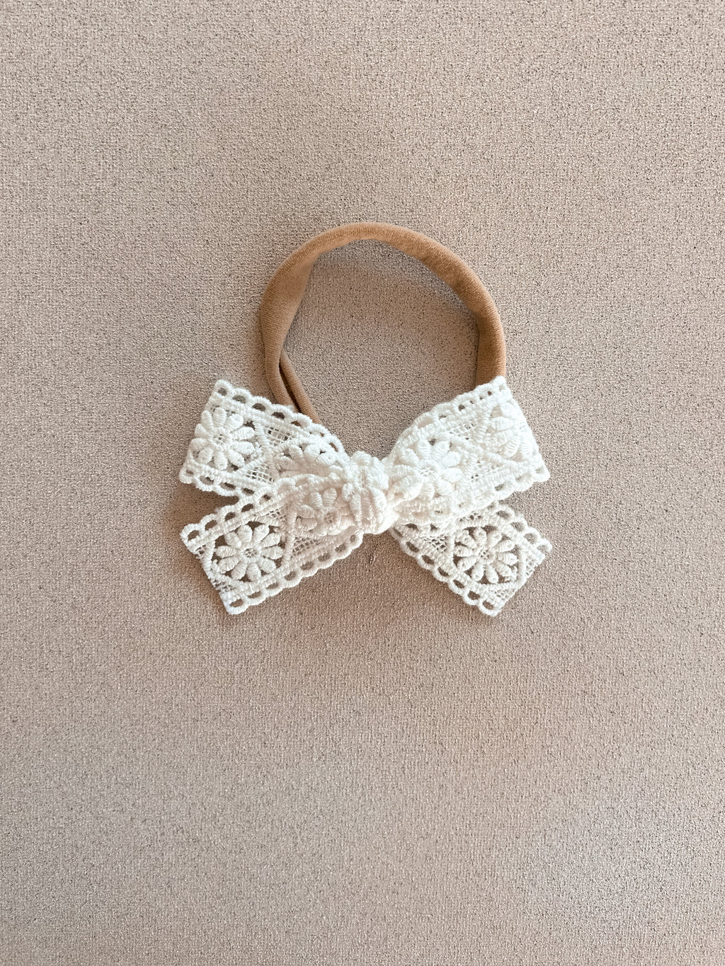 Petite Classic Ribbon Bow Band || White Daisy Crochet