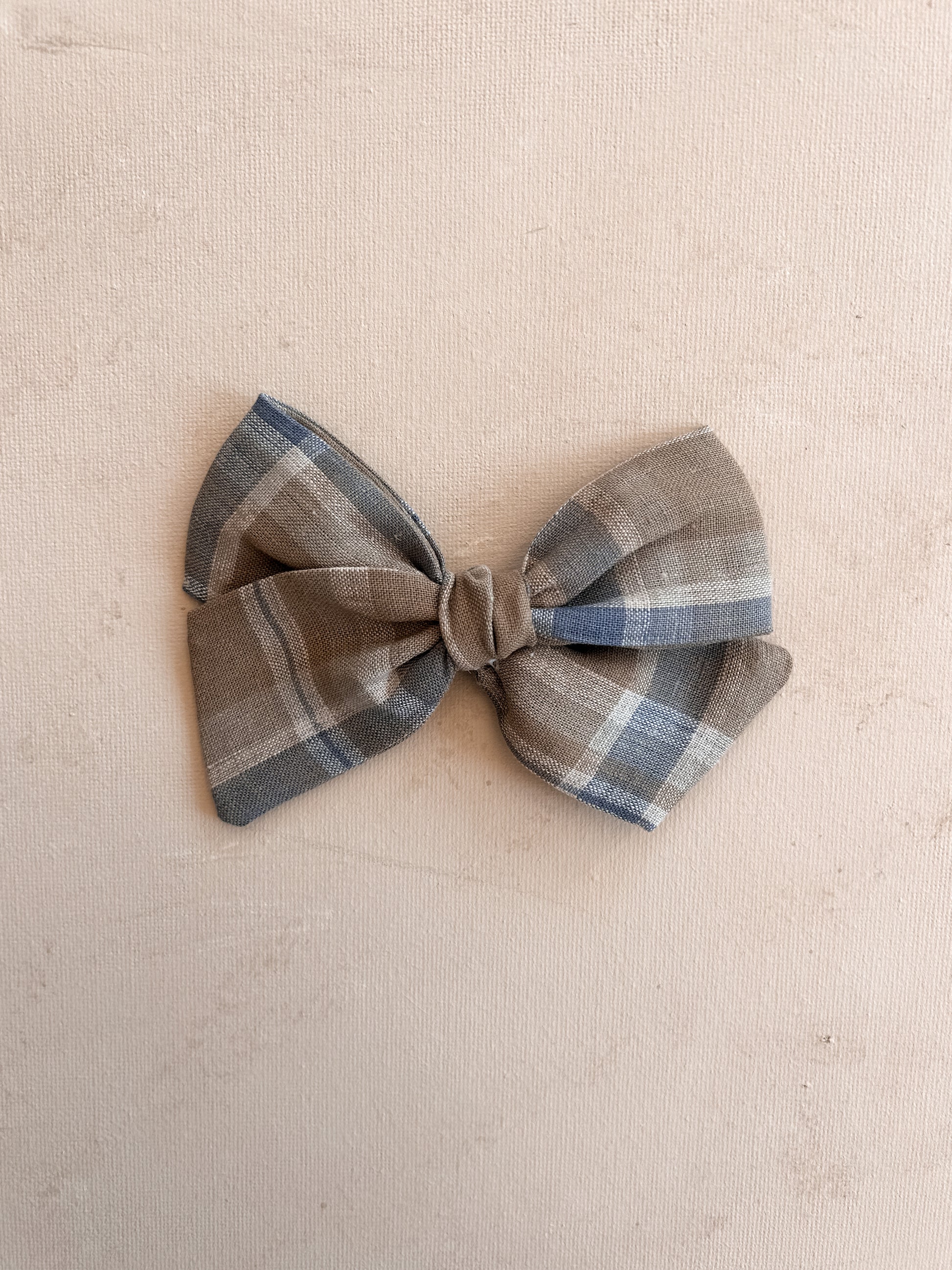 Classic Bow Clip || Fairmont