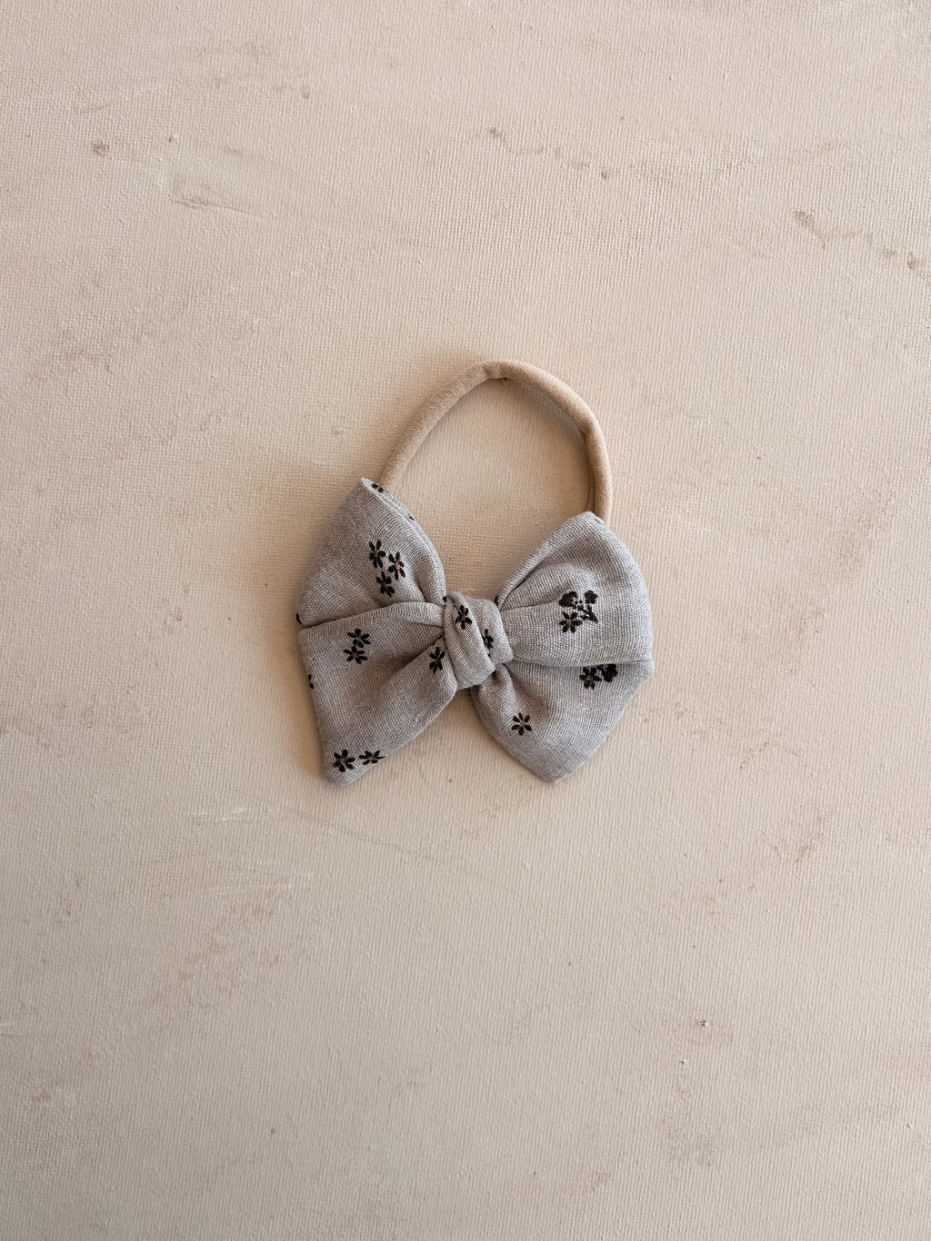 Pinwheel Bow Band || Grove