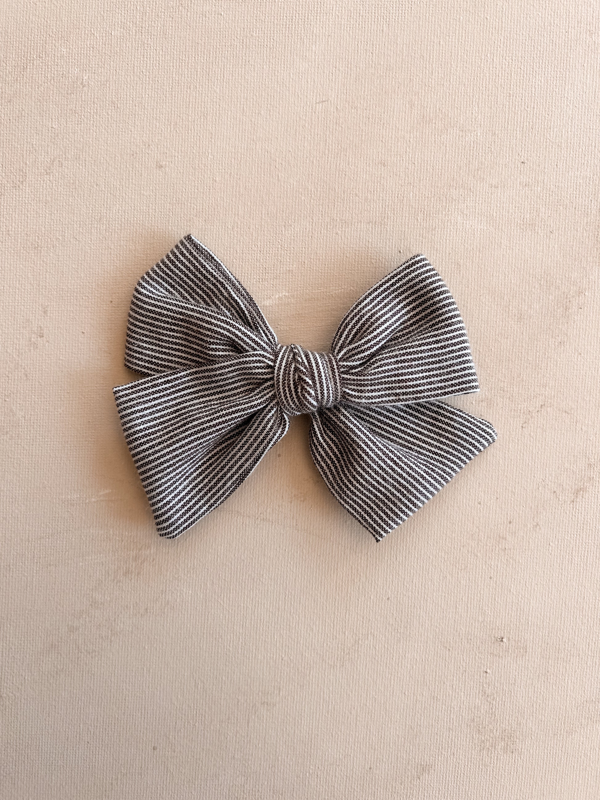 Large Pinwheel Bow Clip || Coffee