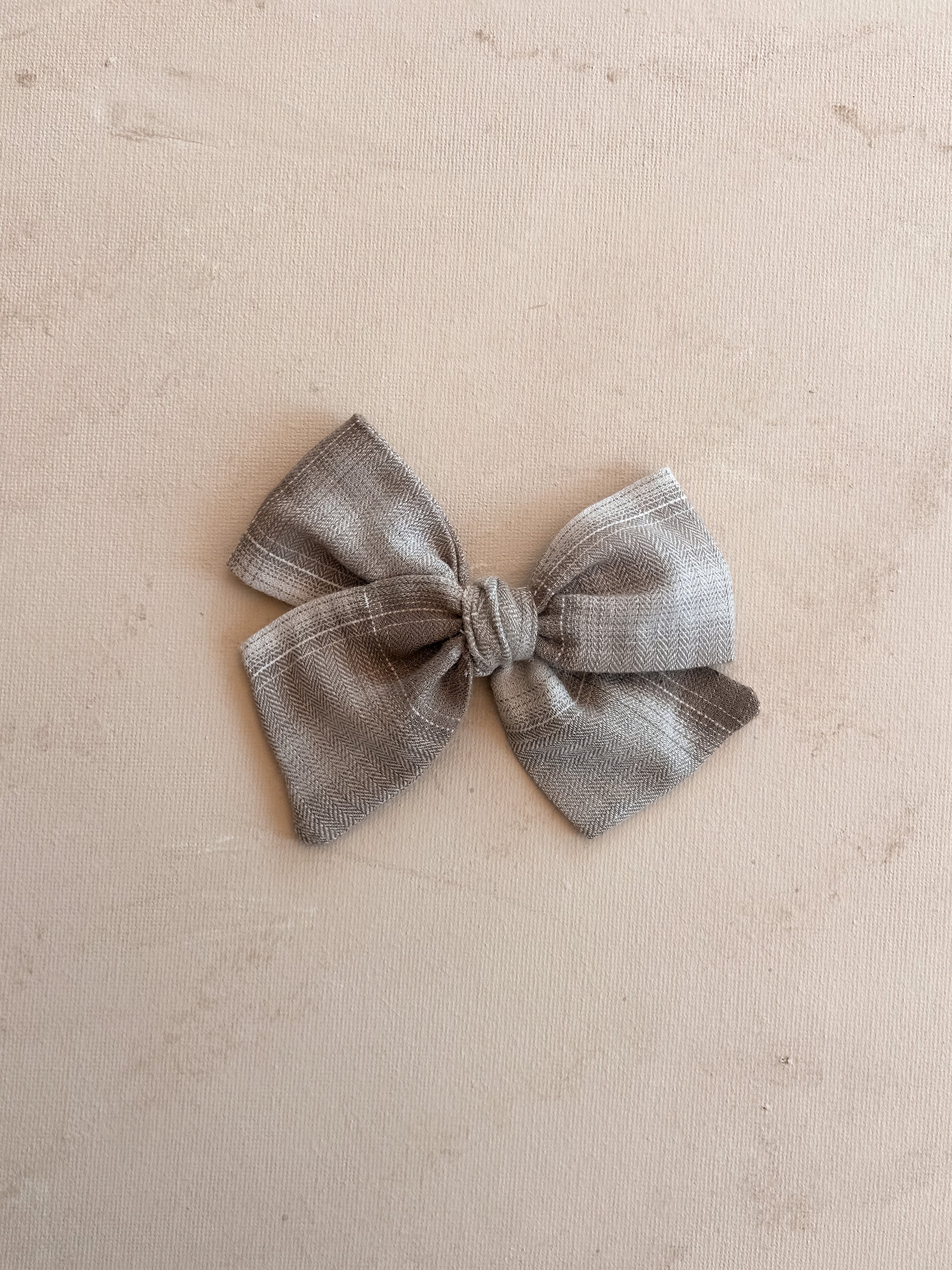 Large Pinwheel Bow Clip || Flannel