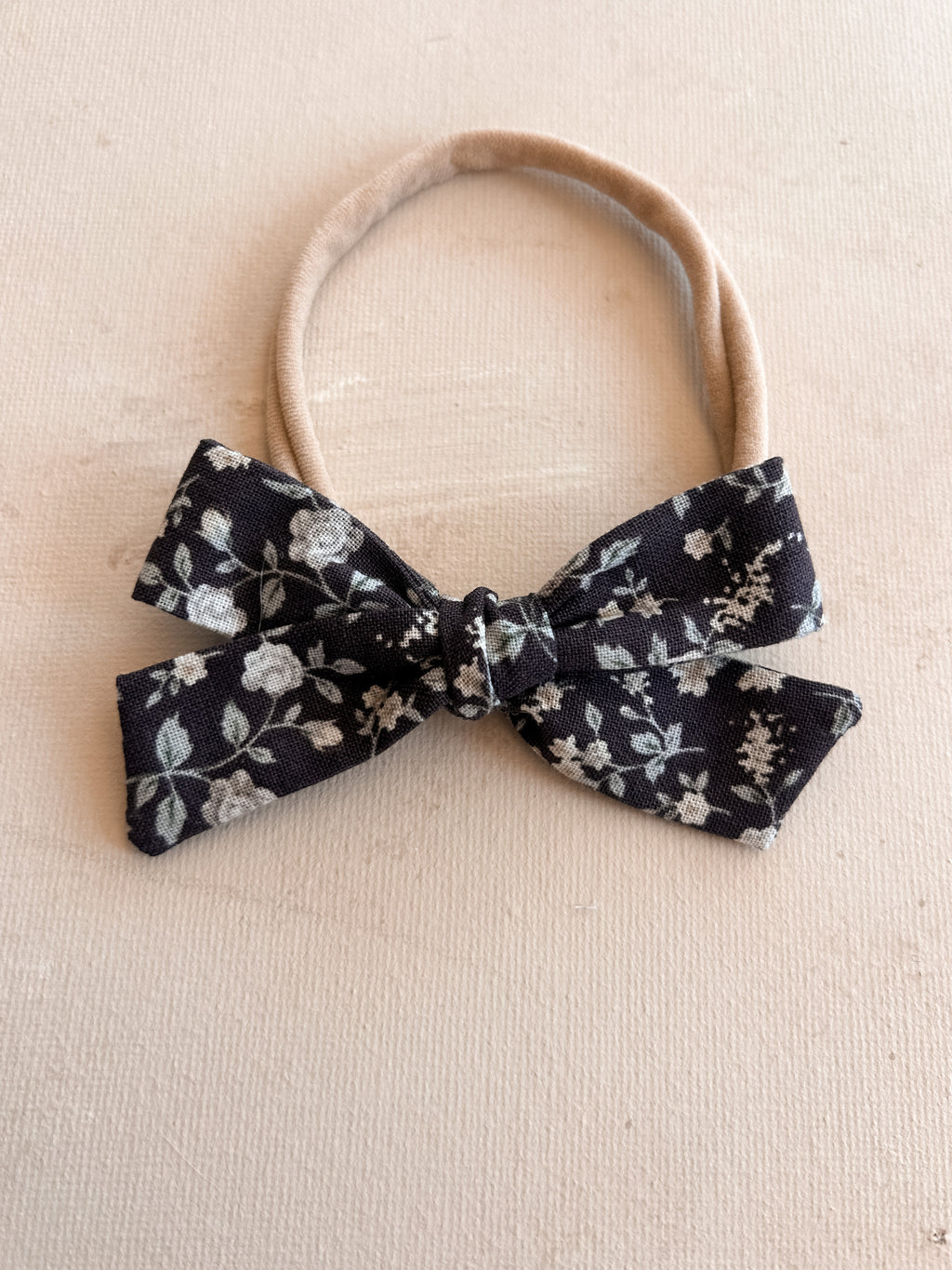 Petite Narrow Bow Band || Flora