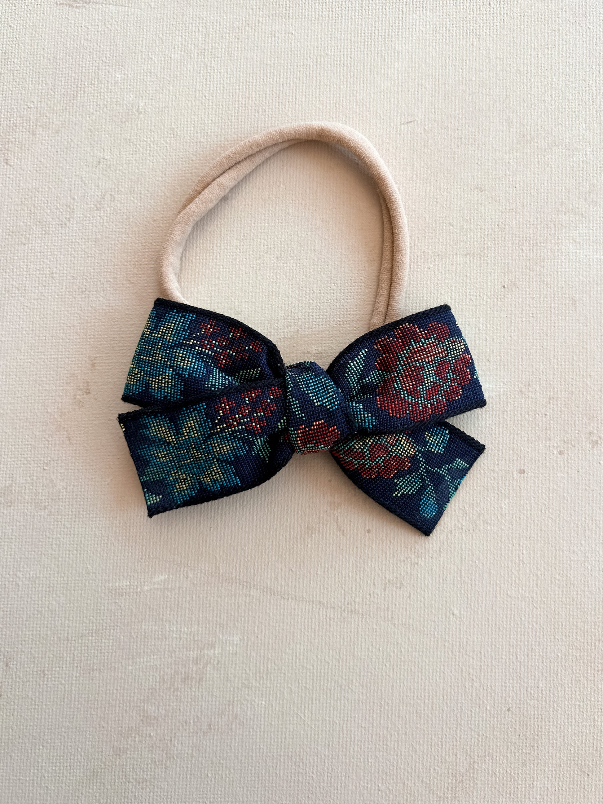 Petite Ribbon Bow Band || Marjorie