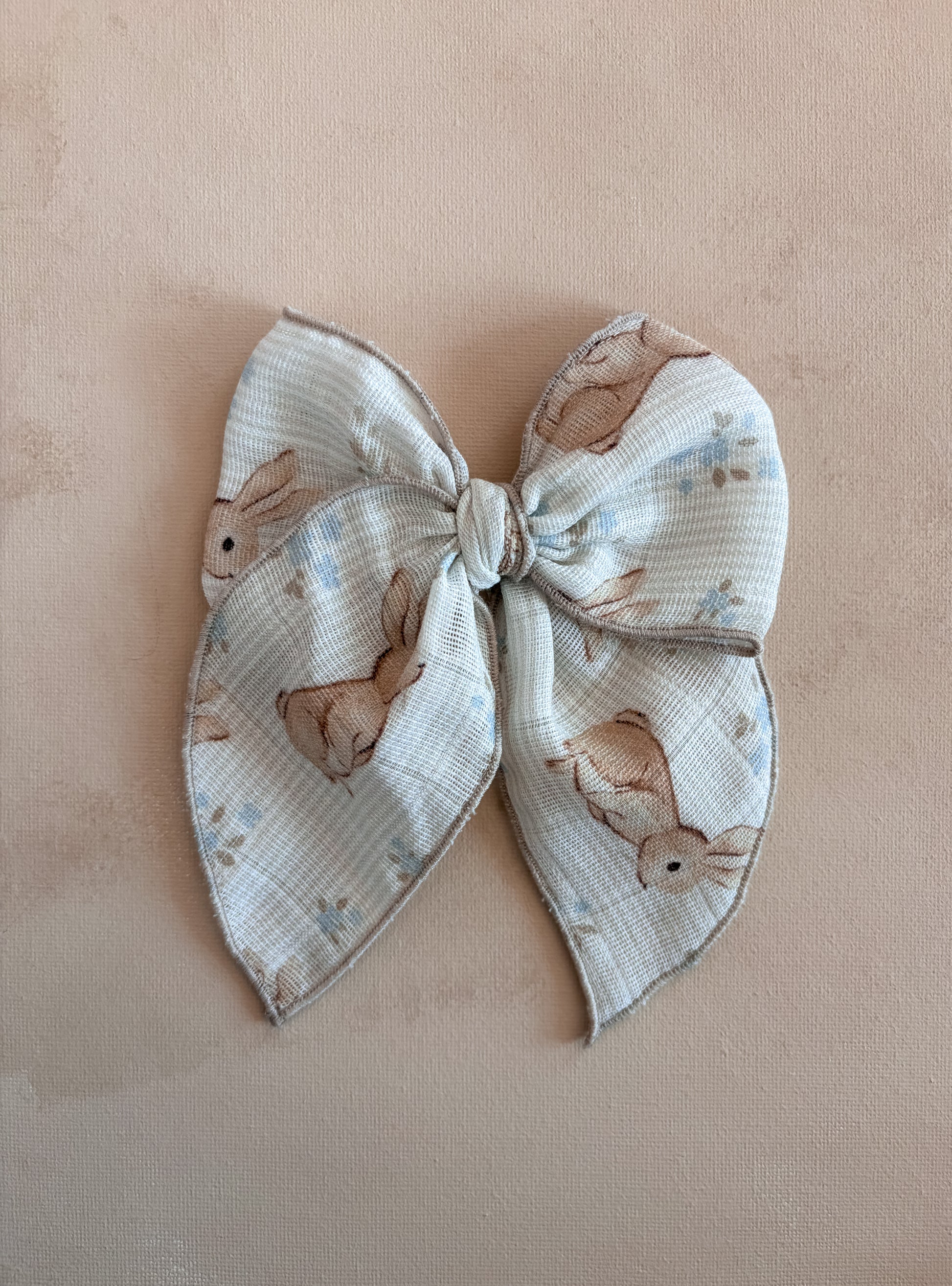 Fable Bow Clip | Beatrix