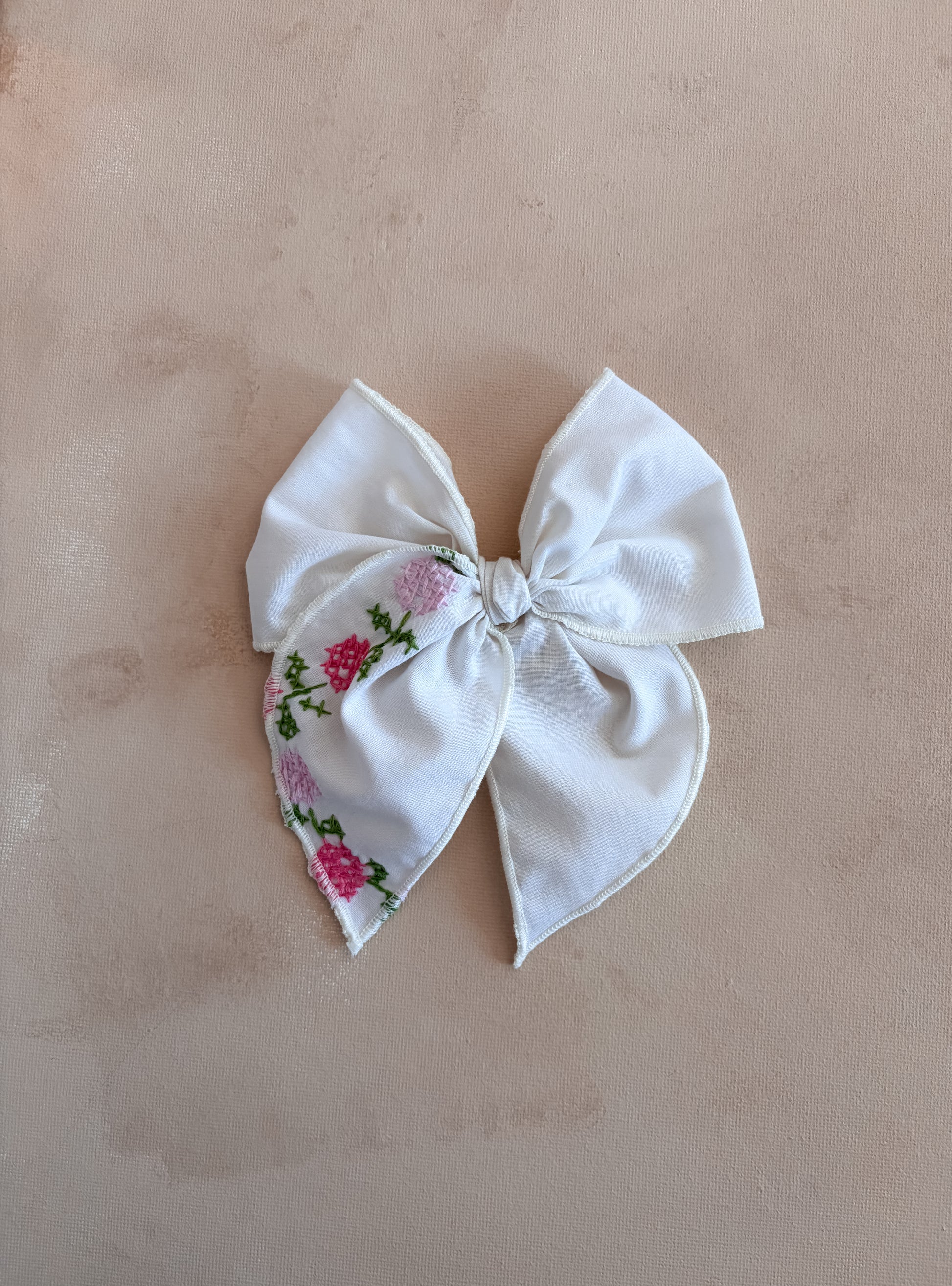 Vintage Fable Bow Clip | Lucy