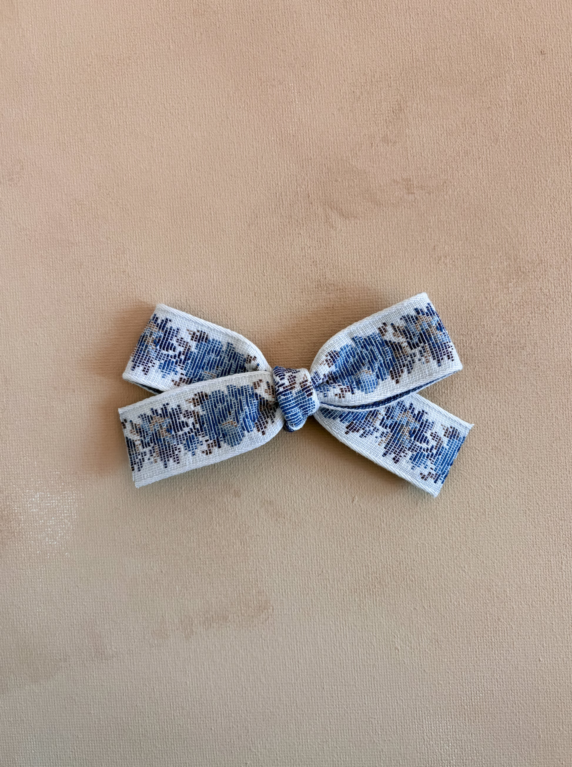 Ribbon Bow Clip | Winnie