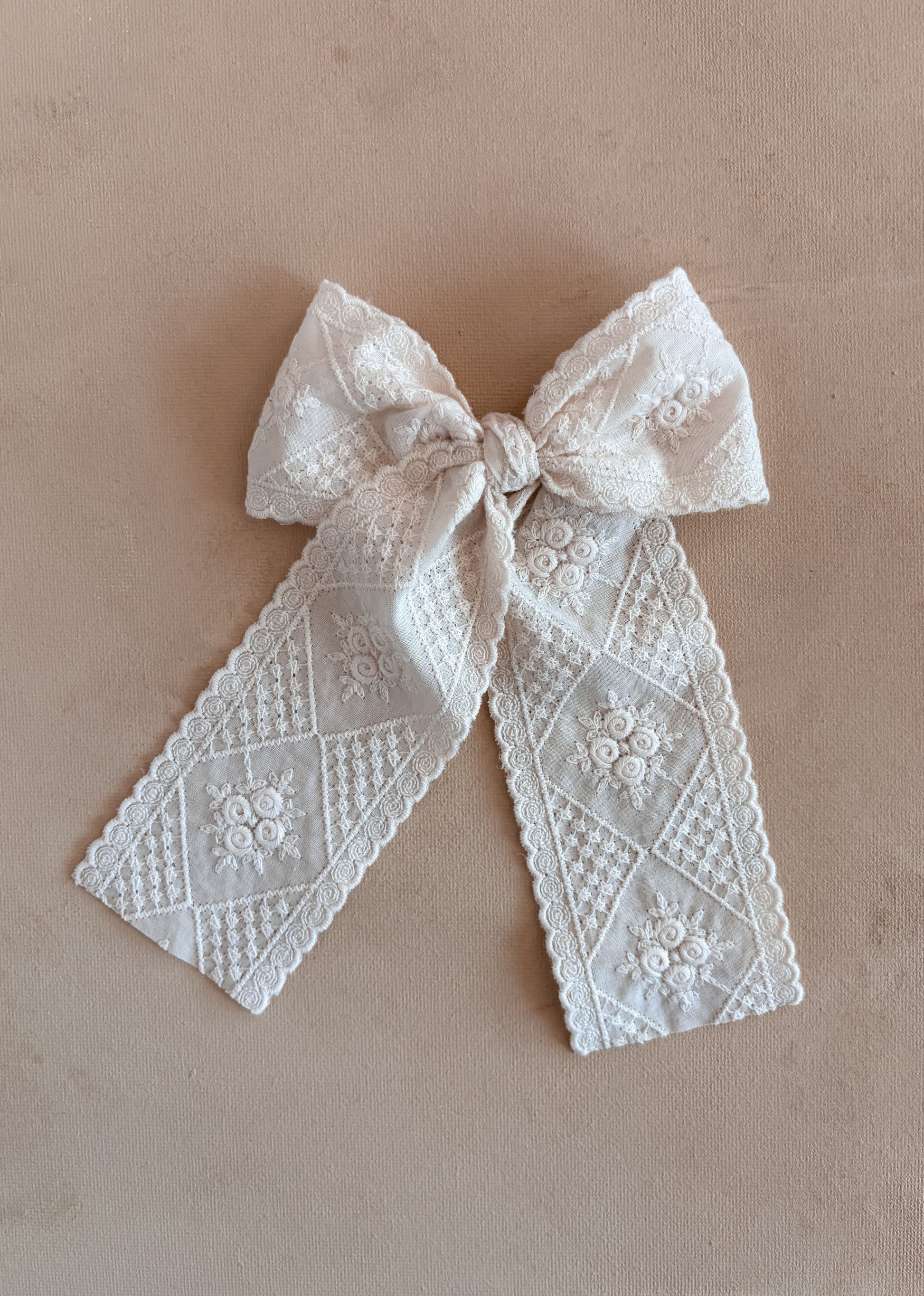 Oversized Ribbon Bow Clip | Penelope