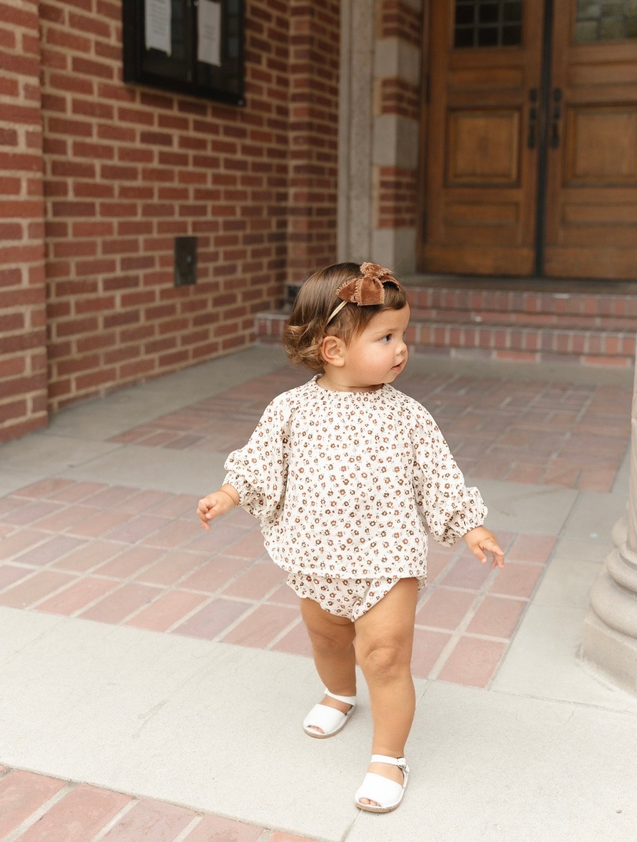 Classic Ribbon Bow Band || Clove