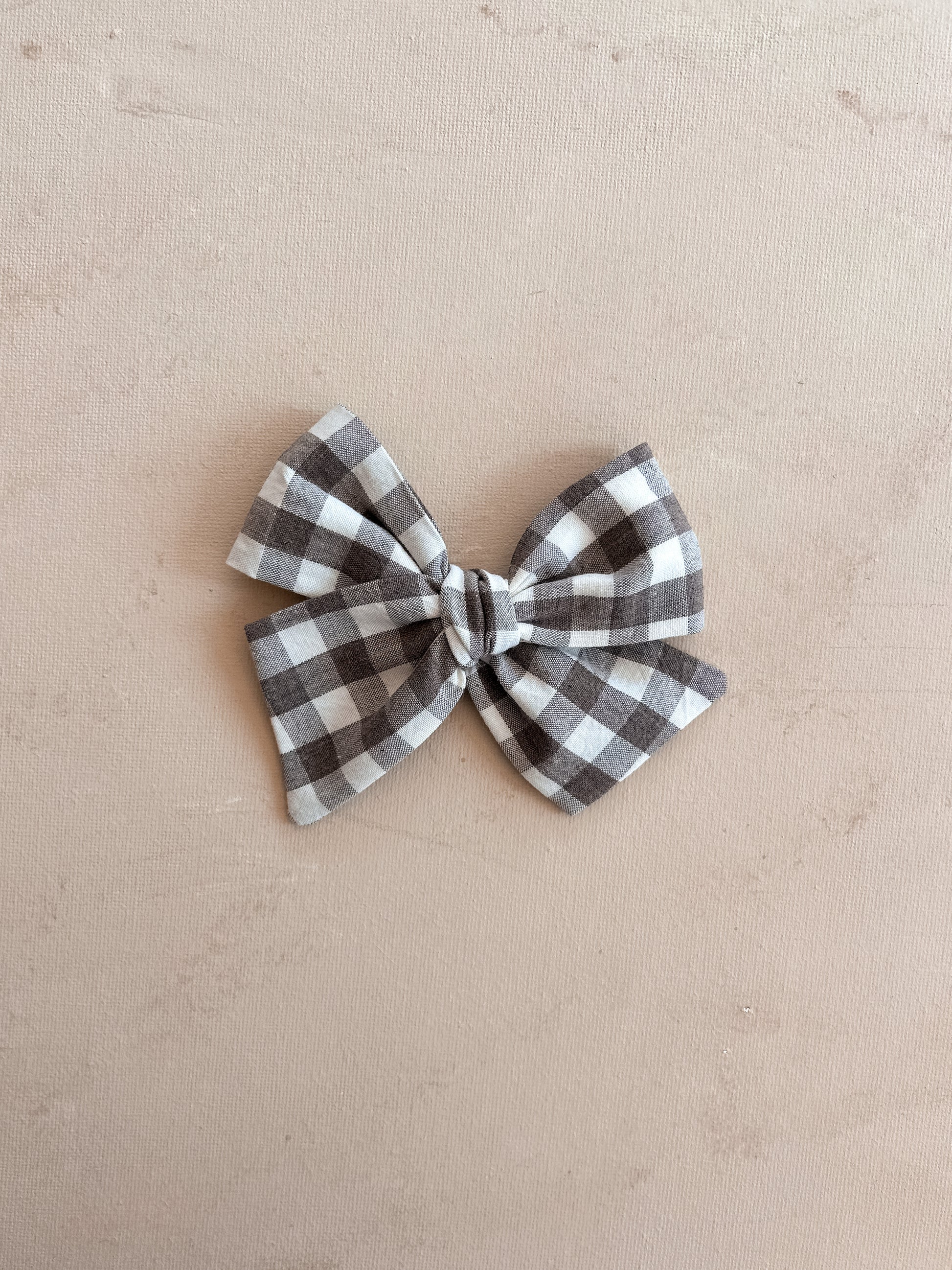 Large Pinwheel Bow Clip || Ash