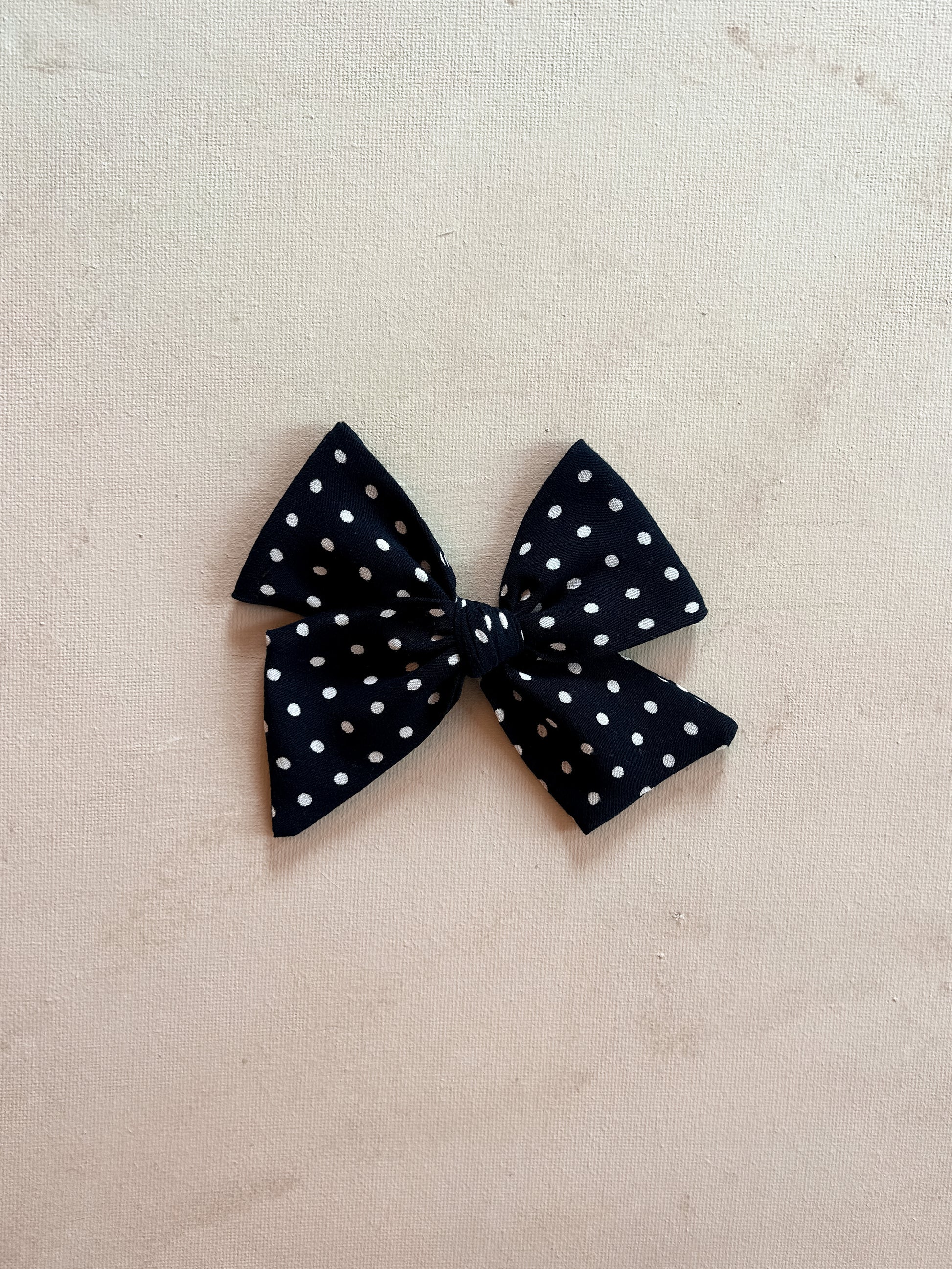 Vintage Large Pinwheel Bow Clip || Betty
