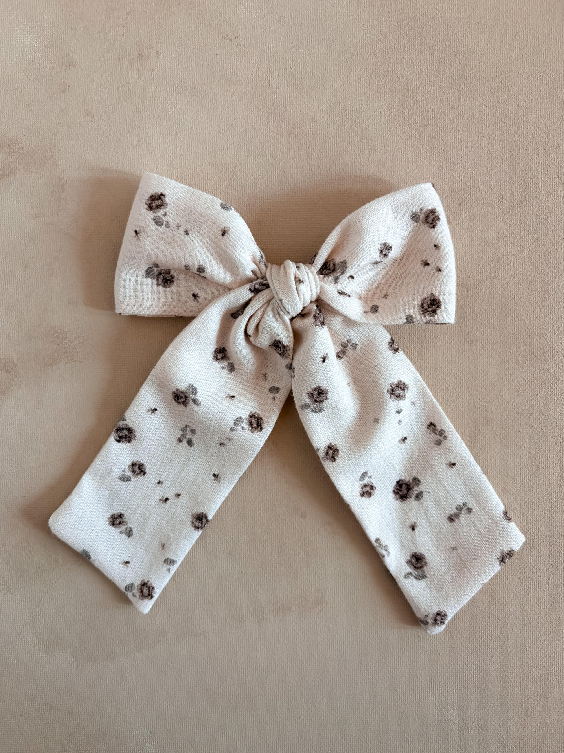 Oversized Bow Clip | Odette
